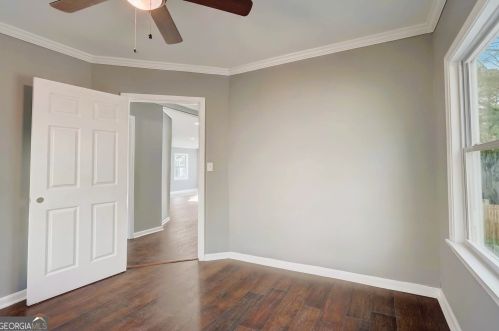 822 Midway St, Atlanta GA 30315-8611 exterior