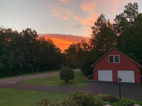 16 Shenandoah Dr, Concord NH  03301-7920 exterior