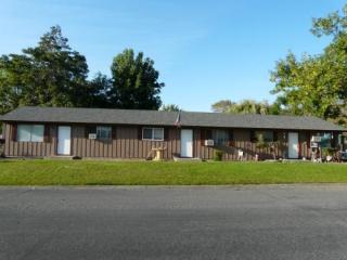 35 Viola Ave, Yakima, WA 98902-5649