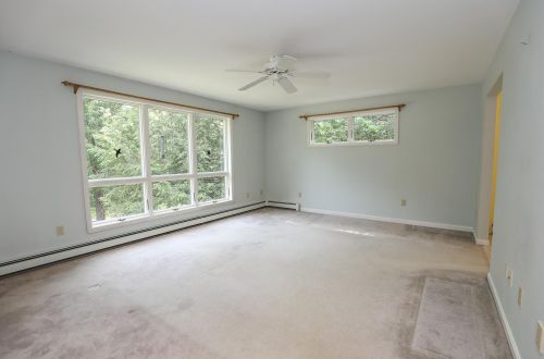 4 Marlboro Rd, Concord, NH 03303-2317