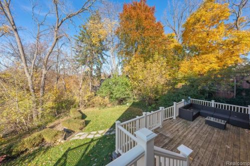 488 Willits St, Bham MI 48009-3310 exterior