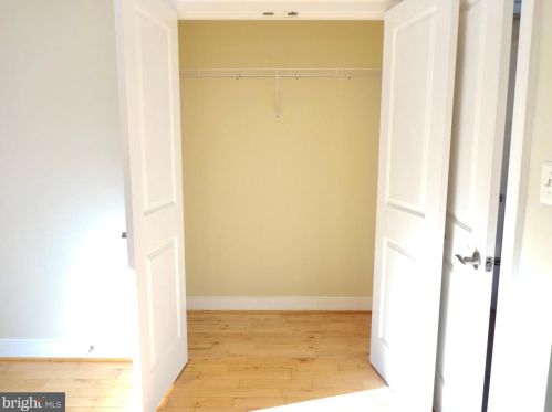 306 Atlantic St, Washington DC  20032-3098 exterior