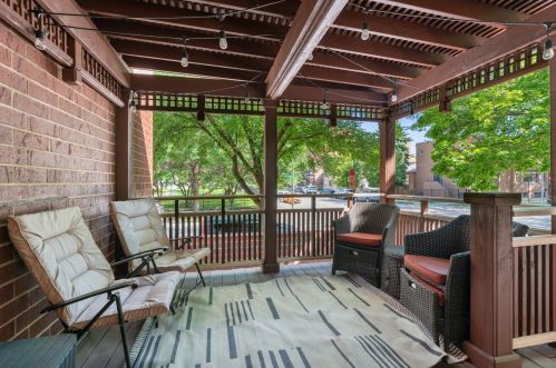 2802 Shields Ave, Chicago IL 60609-4530 exterior