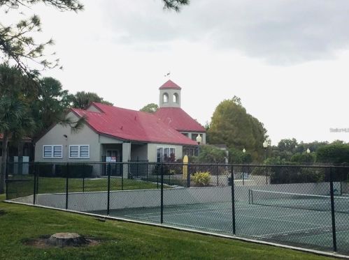 199 Afton Sq, Altamonte Springs FL 32714-3829 exterior