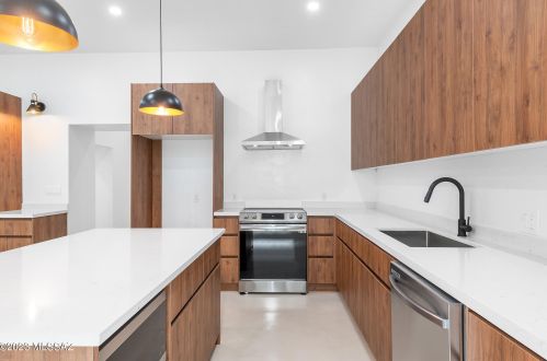 414 18th St, Tucson AZ 85745-3040 exterior