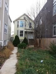 2111 Campbell Ave, Chicago IL  60647-4101 exterior