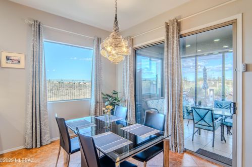 2432 Bassett Peak Dr, Green Valley AZ 85622-8116 exterior