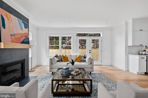 5805 Beech Ave, Bethesda MD  20817-3407 exterior