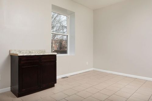 3216 Nebraska Ave, Saint Louis MO 63118-2909 exterior