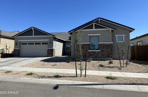 32735 22nd Dr, Phoenix AZ  85085 exterior