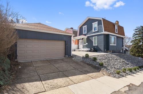 1601 Napoleon St, Pittsburgh PA  15216-3217 exterior