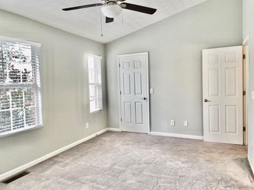 5796 Strathmoor Manor Cir, Lithonia GA  30058-2622 exterior