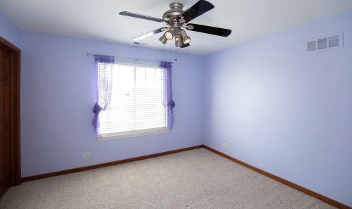 906 Plaintain Dr, Joliet IL 60431-7871 exterior