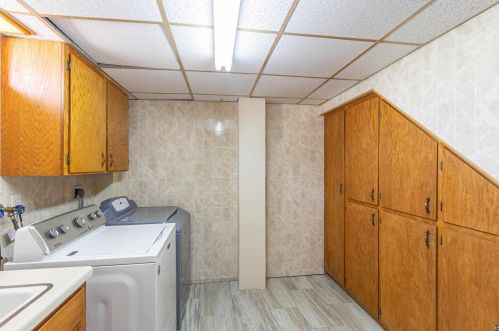 1607 Conan St, Ely MN 55731-1237 exterior