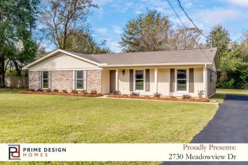 2730 Meadowview Dr, Mobile, AL 36695-9328