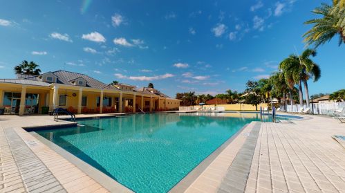 112 Berkeley Ave, Fort Pierce FL 34986-3594 exterior