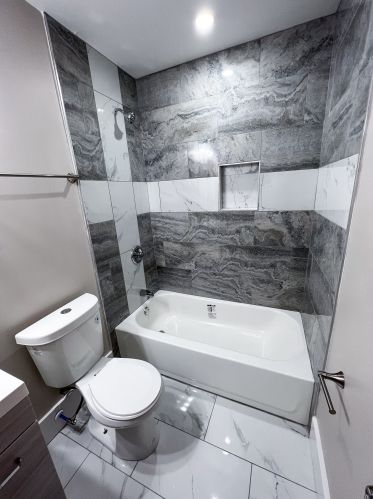 3949 Adamsville Dr, Atlanta GA  30331-3823 exterior