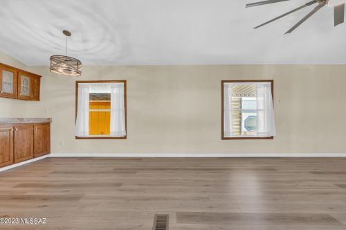 6143 Mainside Dr, Tucson AZ exterior