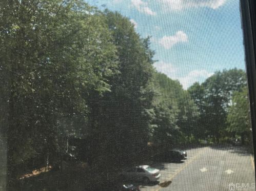 30 Adelaide Ave, New Brunswick NJ 08904-1734 exterior