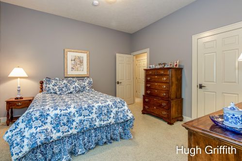 2041 Tall Pne Dr, Grand Rapids MI exterior