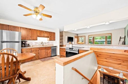 4920 Oakley St, Duluth MN 55804-1238 exterior