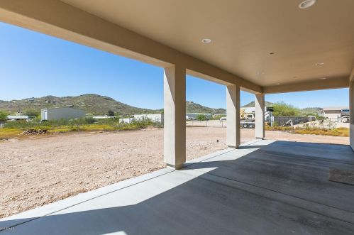 42510 10 Ave, Phoenix AZ 85086-0934 exterior