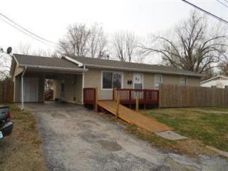 621 Golden Ave, Springfield MO  65802-5275 exterior