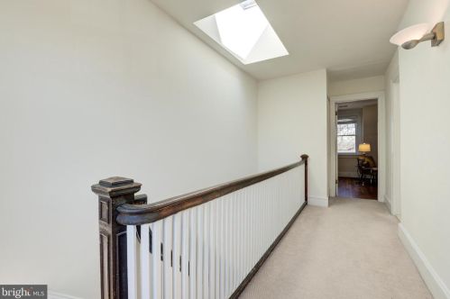 2812 27 St, Washington DC 20007-3144 exterior