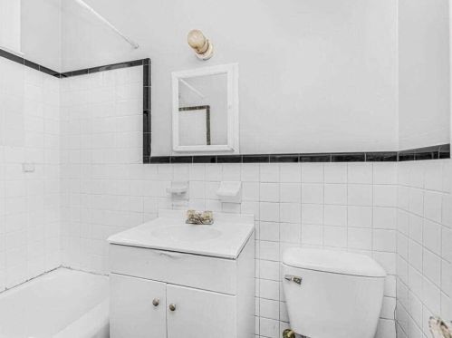 321 Church St, Poughkeepsie NY  12601-4263 exterior