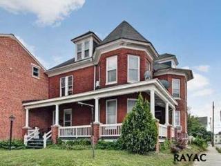 201 York St, Hanover PA  17331-3228 exterior