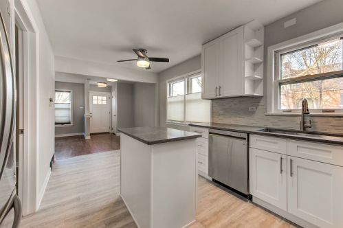 2959 Washtenaw Ave, Chicago IL 60645-3210 exterior