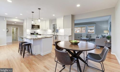 8428 Cherry Vly Ln, Alexandria VA 22309-2100 exterior