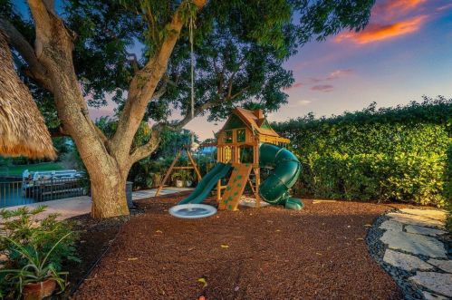 926 38 Ct, Boynton Beach FL 33435-8530 exterior