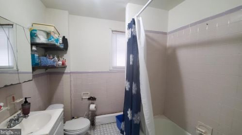 1518 6 St, Philadelphia PA 19147-6536 exterior