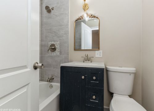 9059 Ellis Ave, Chicago IL 60619-7821 exterior