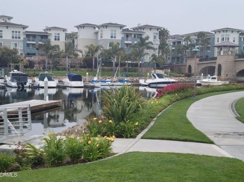 1447 Windshore Way, Oxnard CA 93035-1405 exterior