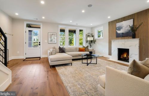 4215 16th St, Washington DC  20011-7005 exterior