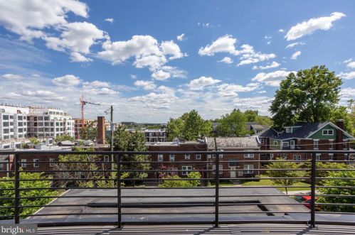 712 Kearny St, Washington DC  20017-3526 exterior