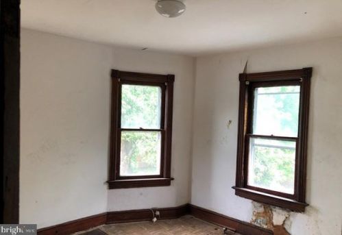 321 Garfield Ave, Trenton NJ 08609-1610 exterior