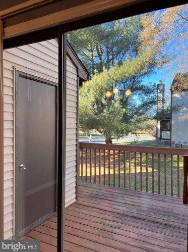 4 Aragon Ct, Trenton NJ  08628-2232 exterior