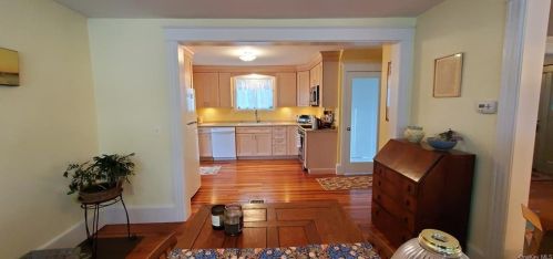 41 Collegeview Ave, Poughkeepsie NY 12603-2415 exterior