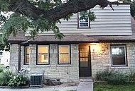 4054 71, Milwaukee WI 53220-2304 exterior