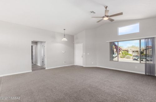 1841 Arroyo Vista Dr, Tucson AZ 85718-5429 exterior