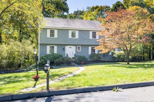 59 Sarah Bishop Rd, Ridgefield CT 06877-1215 exterior