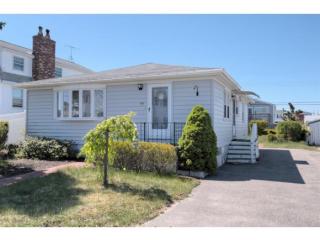 248 Ashland St, Seabrook, NH 03874-4701