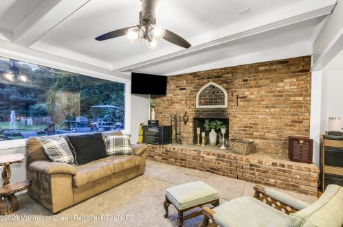 38 Normandy Ct, Middletown NJ 07748-3221 exterior