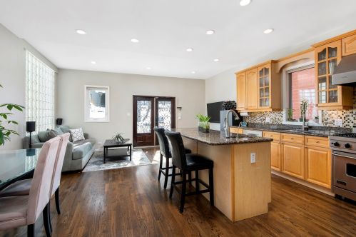 2223 Mclean Ave, Chicago IL 60647-4451 exterior