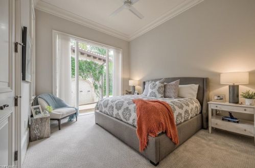 1302 Noble Heron Way, Naples FL 34105-2791 exterior