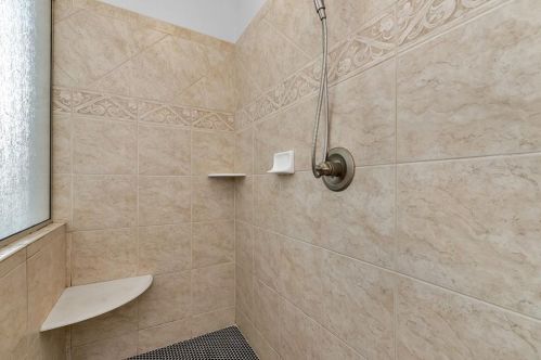 2132 Innsfail Dr, Lithonia GA  30078-2059 exterior