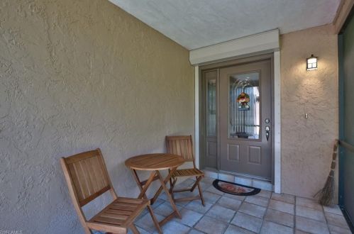 3690 27 Ave, Naples FL 34117-7131 exterior
